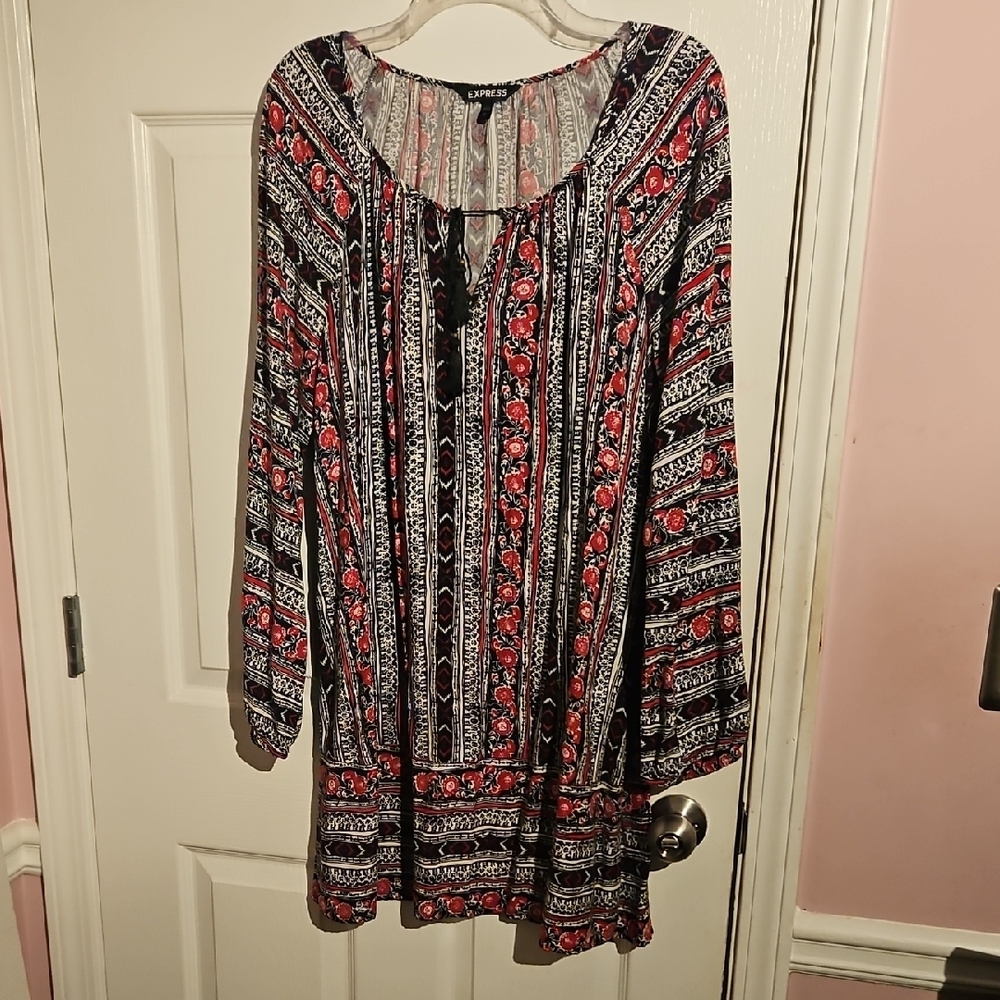 Express Black and Red Large Patterned Dress